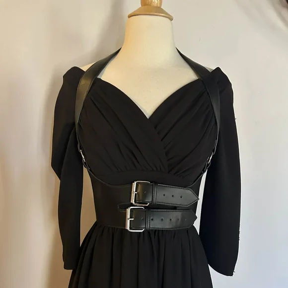 Vixen Micheline Pitt Black Long Sleeve Dress with Belt - Picture 3 of 9